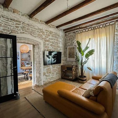 The Bungalow By The Sea In Historic Porec Old City Екстериор снимка