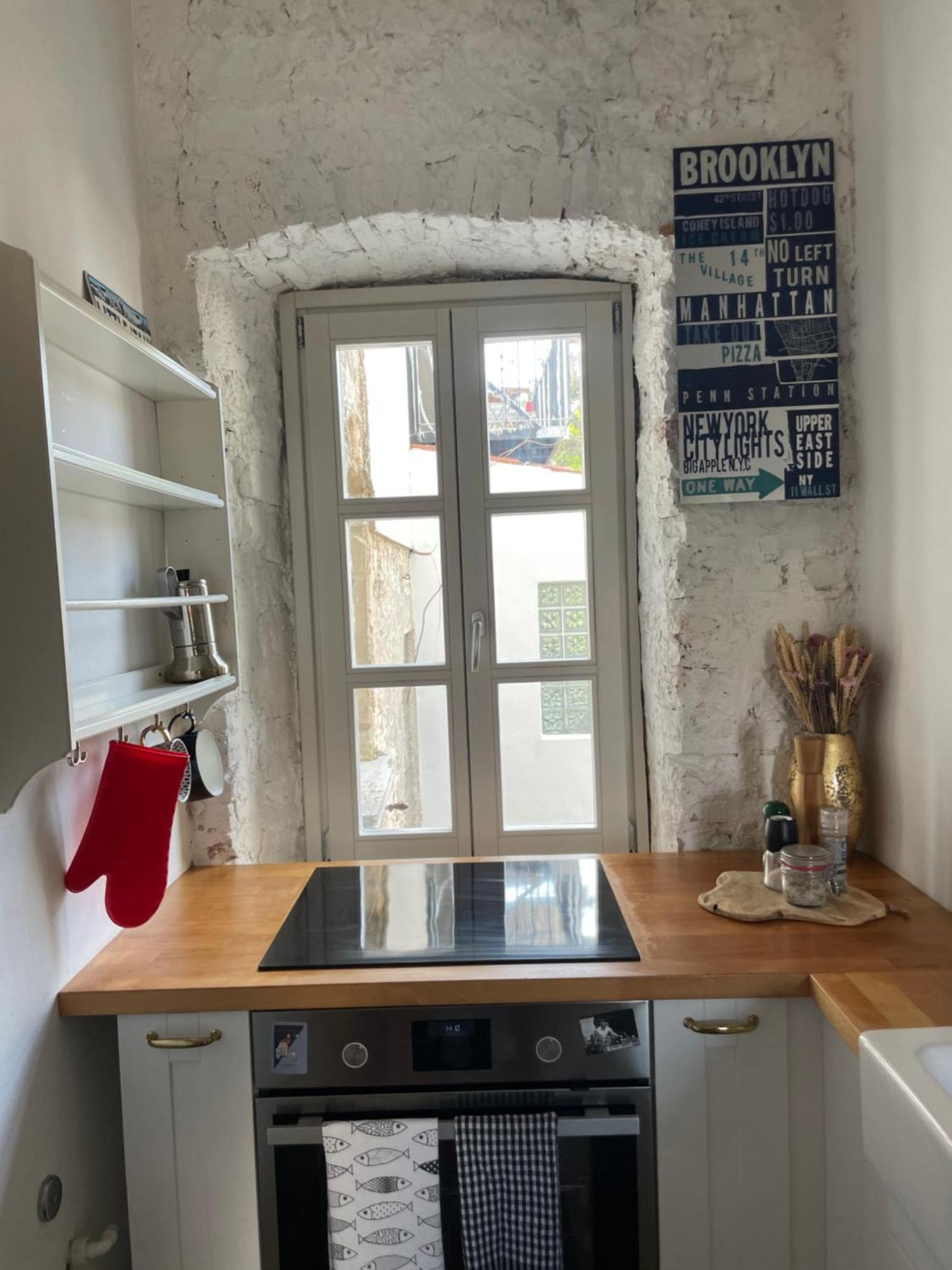 The Bungalow By The Sea In Historic Porec Old City Екстериор снимка